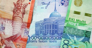 Қазақстандықтар орта есеппен айына 423 133 теңге жалақы алады Қазақстандықтар орта есеппен айына 423 133 теңге жалақы алады