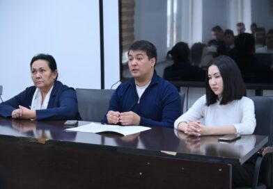 Индустрия және тамақтану колледжінде жаңа Конституция жобасы талқыланды