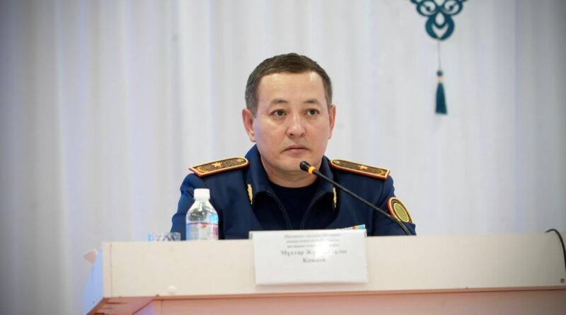 Қауіпсіз мектеп: Шымкентте 500 оқушы полиция бастығымен кездесті Қауіпсіз мектеп: Шымкентте 500 оқушы полиция бастығымен кездесті