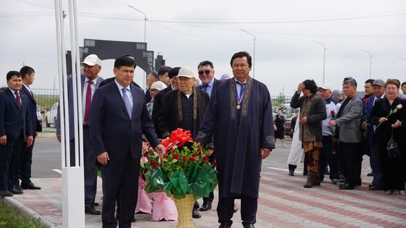 ТҮРКІСТАН: ОРДАБАСЫДА ДАҢҚТЫ БАЛУАН ҚАЖЫМҰҚАН МҰҢАЙТПАСҰЛЫНЫҢ 155 ЖЫЛДЫҒЫ КЕҢ КӨЛЕМДЕ АТАЛЫП ӨТТІ