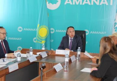 ТҮРКІСТАН ОБЛЫСЫ ӘКІМІНІҢ ОРЫНБАСАРЫ ӨҢІР ТҰРҒЫНДАРЫНЫҢ МӘСЕЛЕСІН ҚАРАДЫ