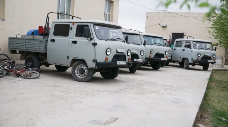 ТҮРКІСТАН: ОРДАБАСЫ АУДАНЫНДА ЗИЯНКЕС ШЕГІРТКЕГЕ ҚАРСЫ КЕШЕНДІ ШАРАЛАР КҮШЕЙТІЛДІ